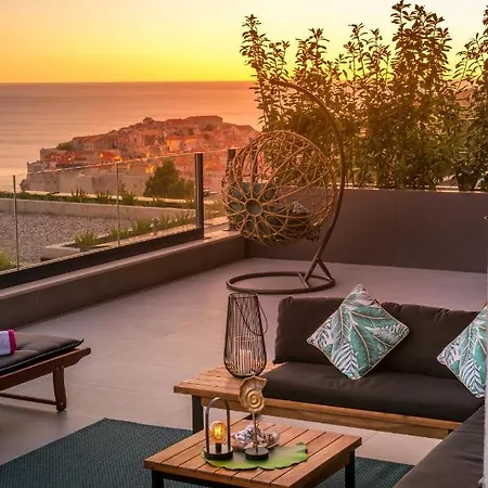 Апартаменты Skywalker Oasis *