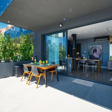 Апартаменты Skywalker Oasis