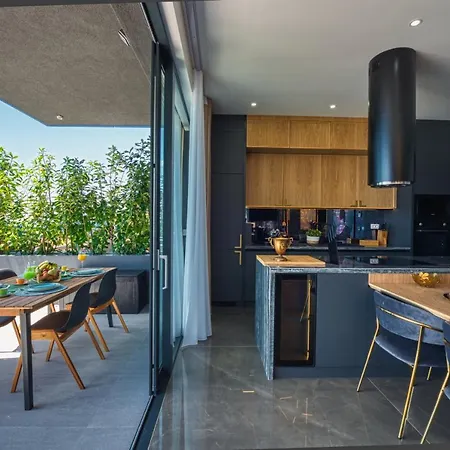 Skywalker Oasis Апартаменты Дубровник